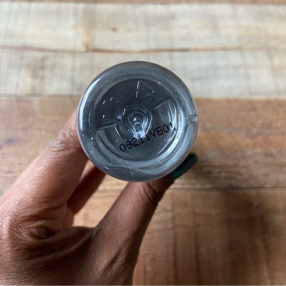 Shea Moisture Bamboo Charcoal Detoxifying Toner - Picture 5 of 7